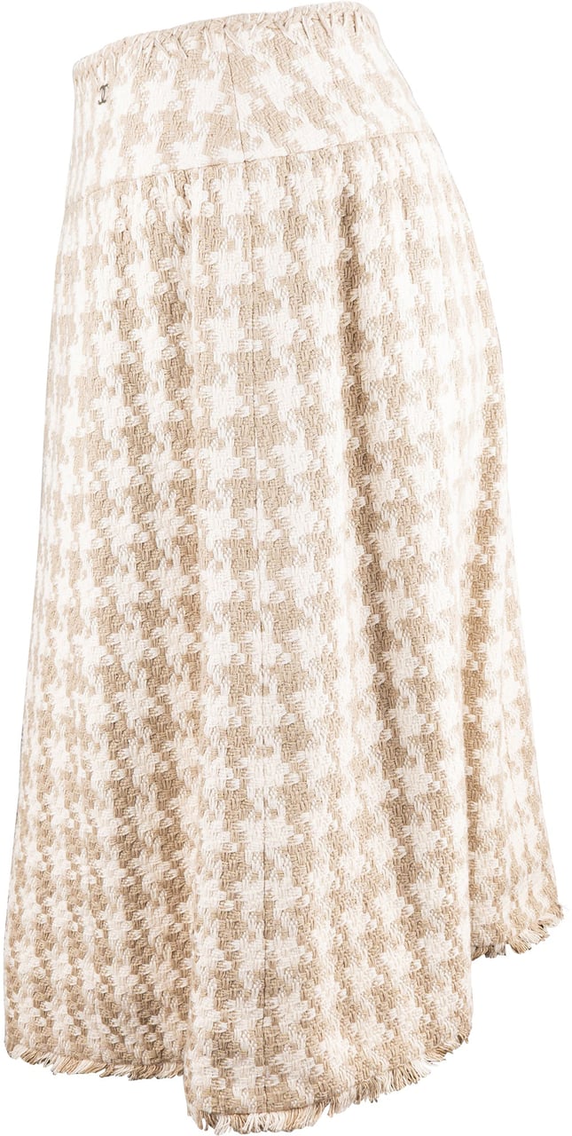 Chanel Wool Tweed Skirt (D36 / FR38) Beige