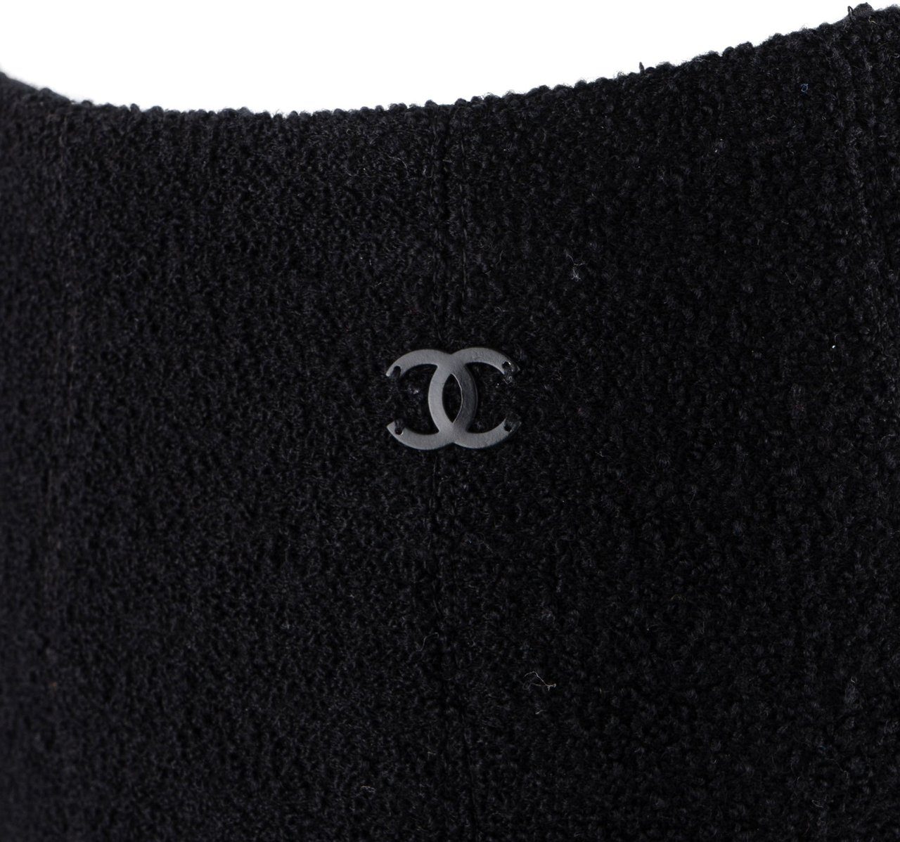 Chanel Chanel Noir Wool Skirt (D36 / FR38) Zwart