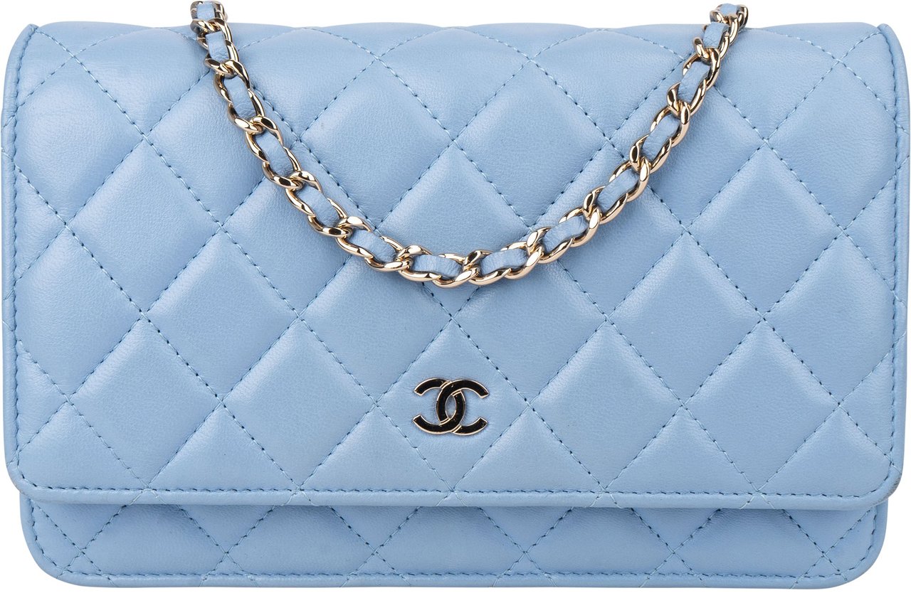 Chanel Chanel Quilted Lambskin Wallet On Chain Crossbody Bag Blauw