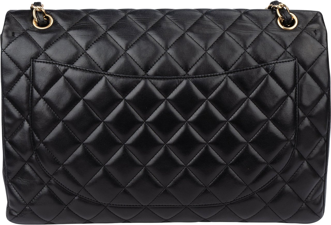 Chanel Chanel Quilted Lambskin Maxi Single Flap Crossbody Bag Zwart
