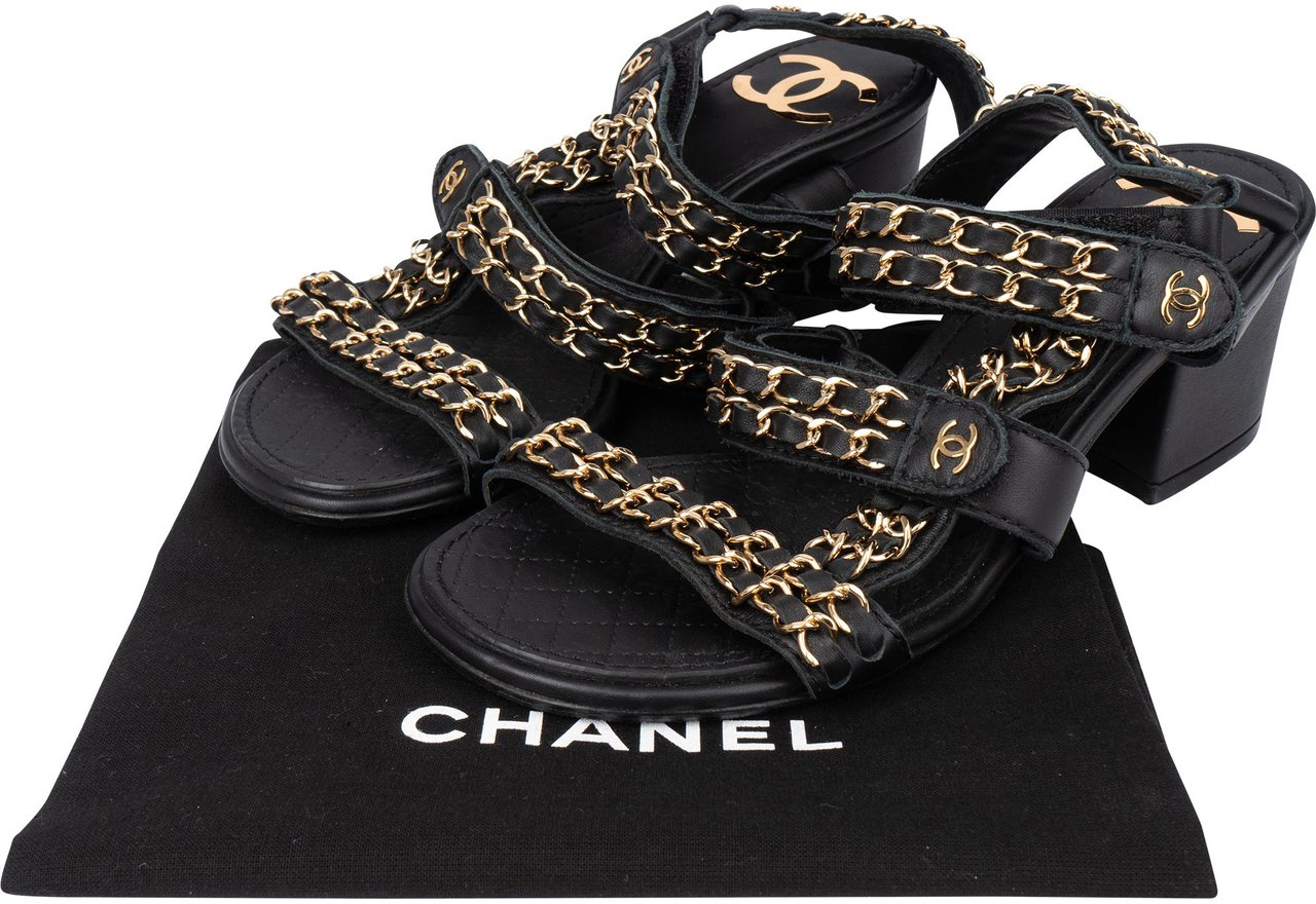 Chanel Chanel Gold Tone Chain Sandals (34,5) Zwart