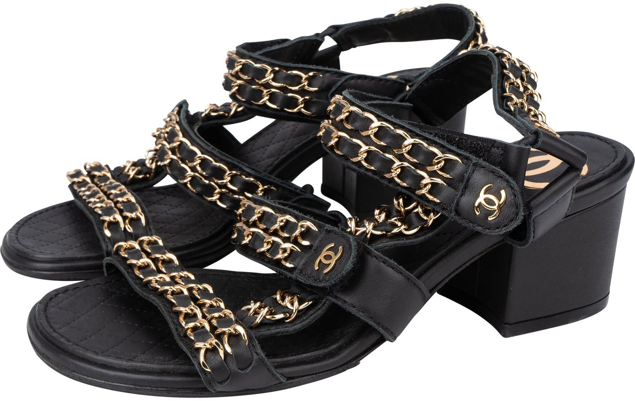 Chanel Chanel Gold Tone Chain Sandals (34,5) Zwart