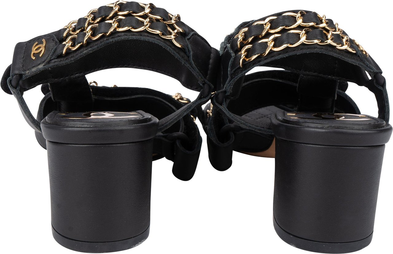 Chanel Chanel Gold Tone Chain Sandals (34,5) Zwart