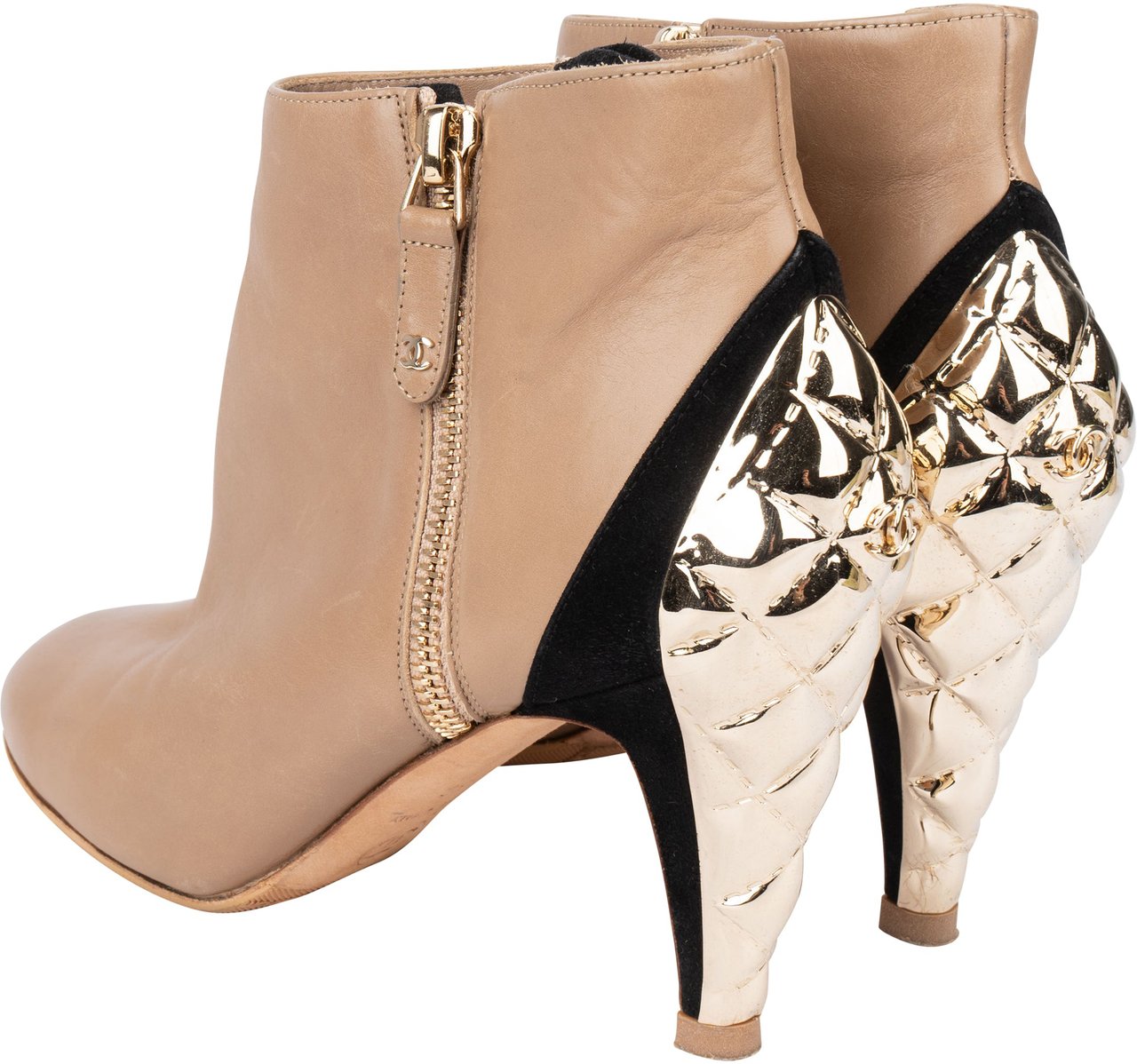 Chanel Chanel Quilted Gold Tone Heel Ankle Boot (35) Bruin