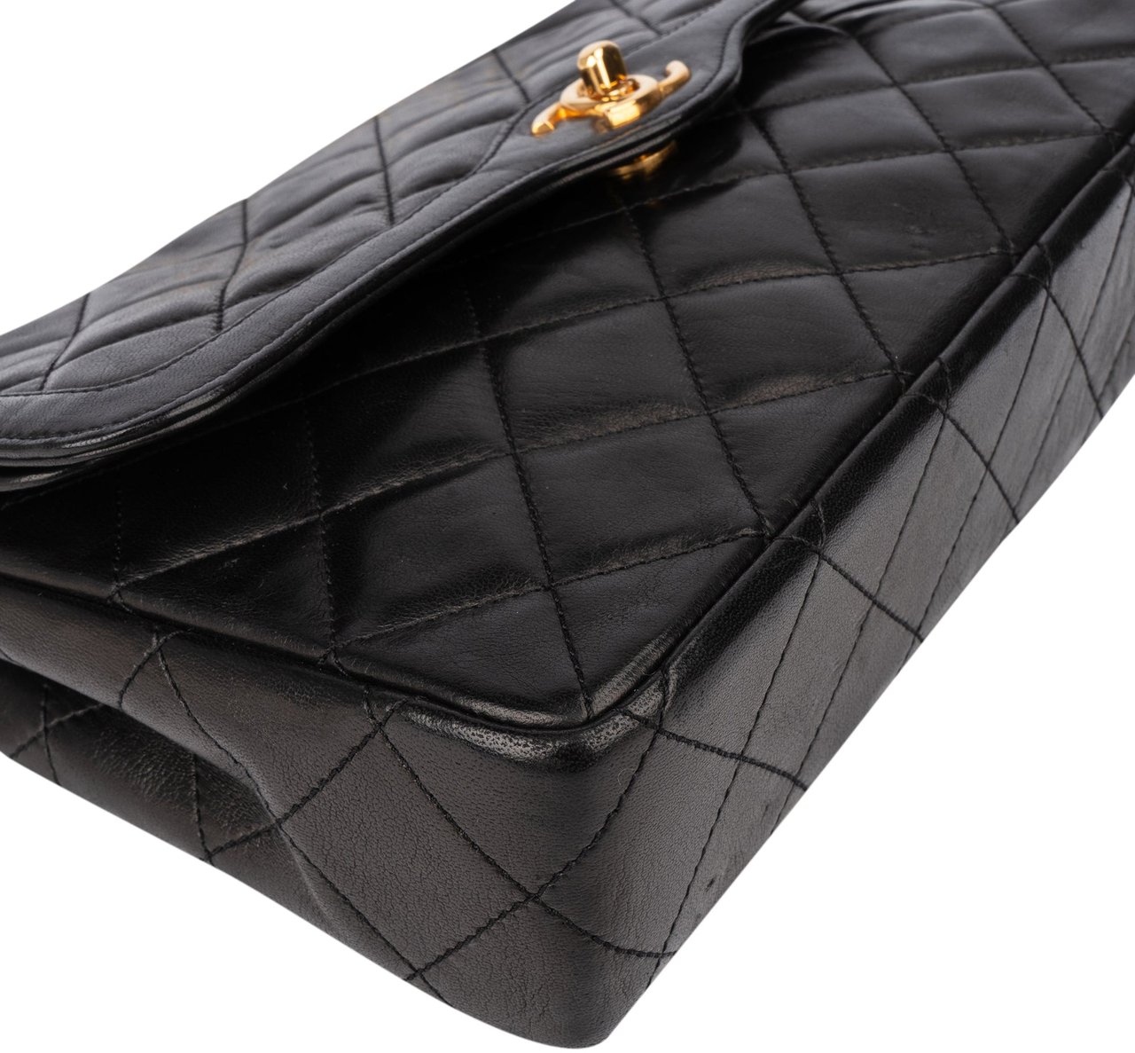 Chanel Chanel Quilted Lambskin 24K Gold Double Flap Shoulder Bag Zwart