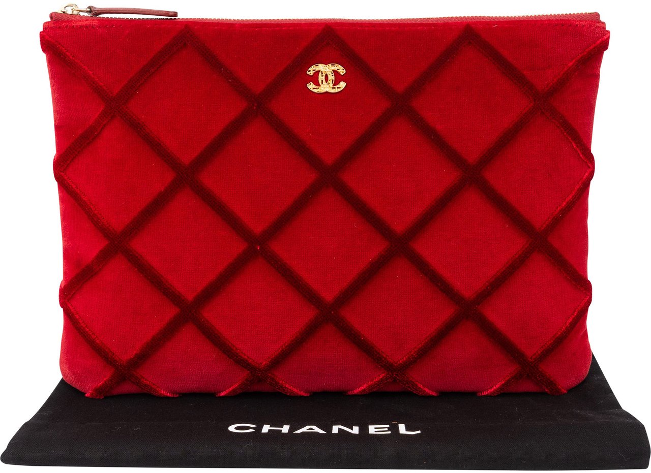 Chanel Chanel Rouge Stitching Velvet CC Clutch Rood