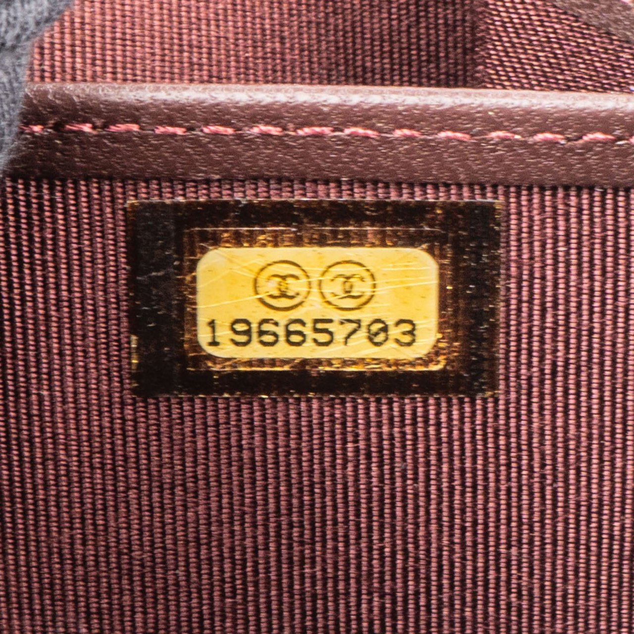 Chanel Chanel Quilted Lambskin Palladium Wallet Zwart