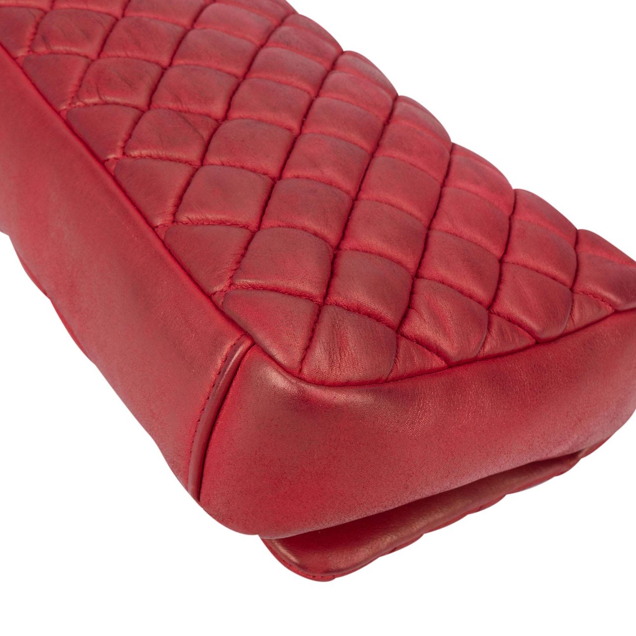 Chanel Chanel Quilted Iridescent Calfskin Single Flap Crossbody Bag Rood