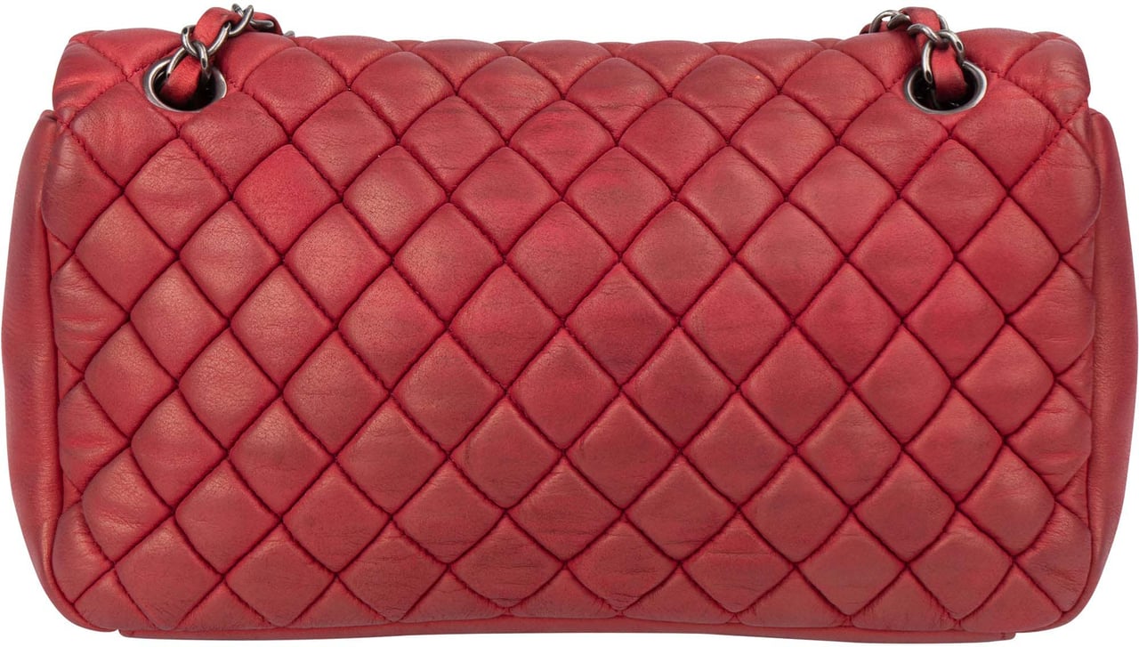 Chanel Chanel Quilted Iridescent Calfskin Single Flap Crossbody Bag Rood