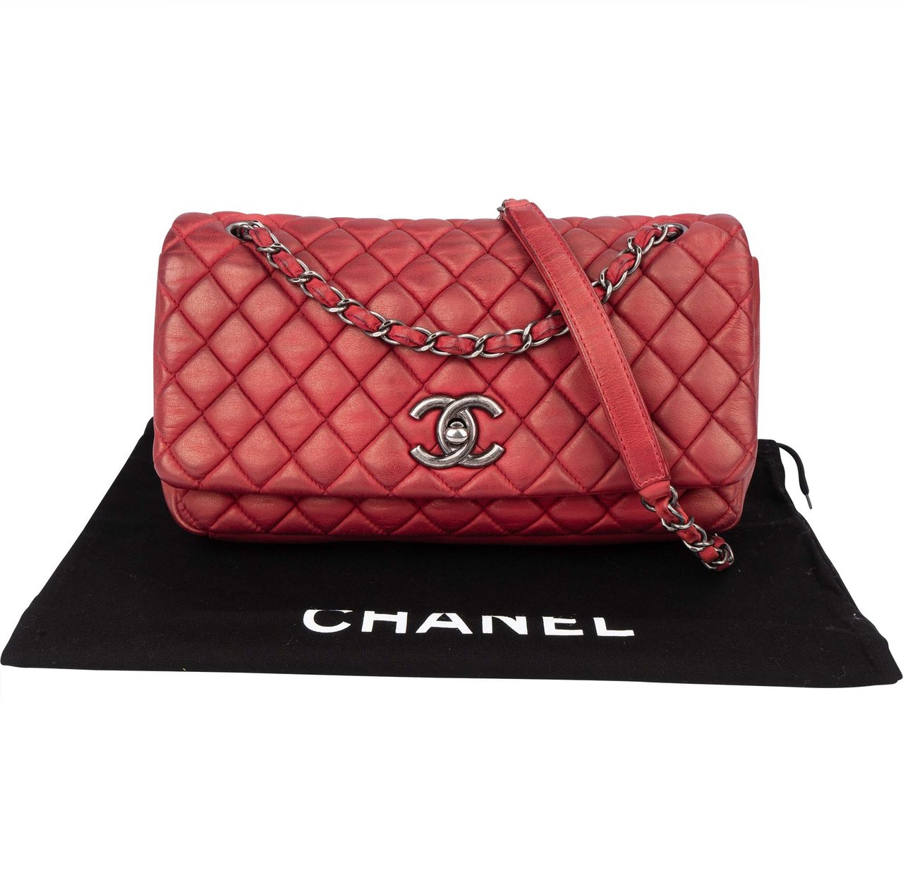 Chanel Chanel Quilted Iridescent Calfskin Single Flap Crossbody Bag Rood