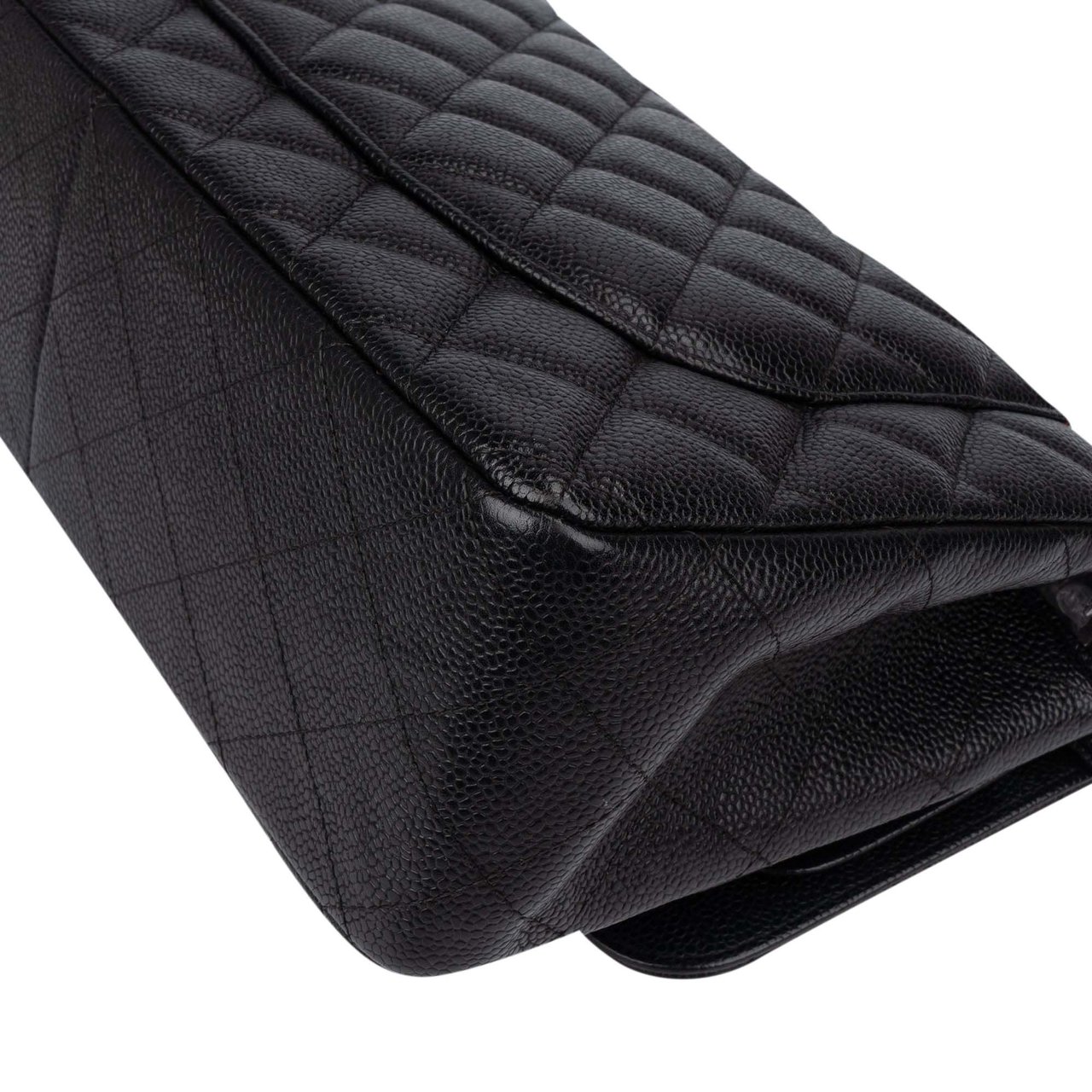Chanel Chanel Quilted Caviar Leather Jumbo Double Flap Crossbody Bag Zwart