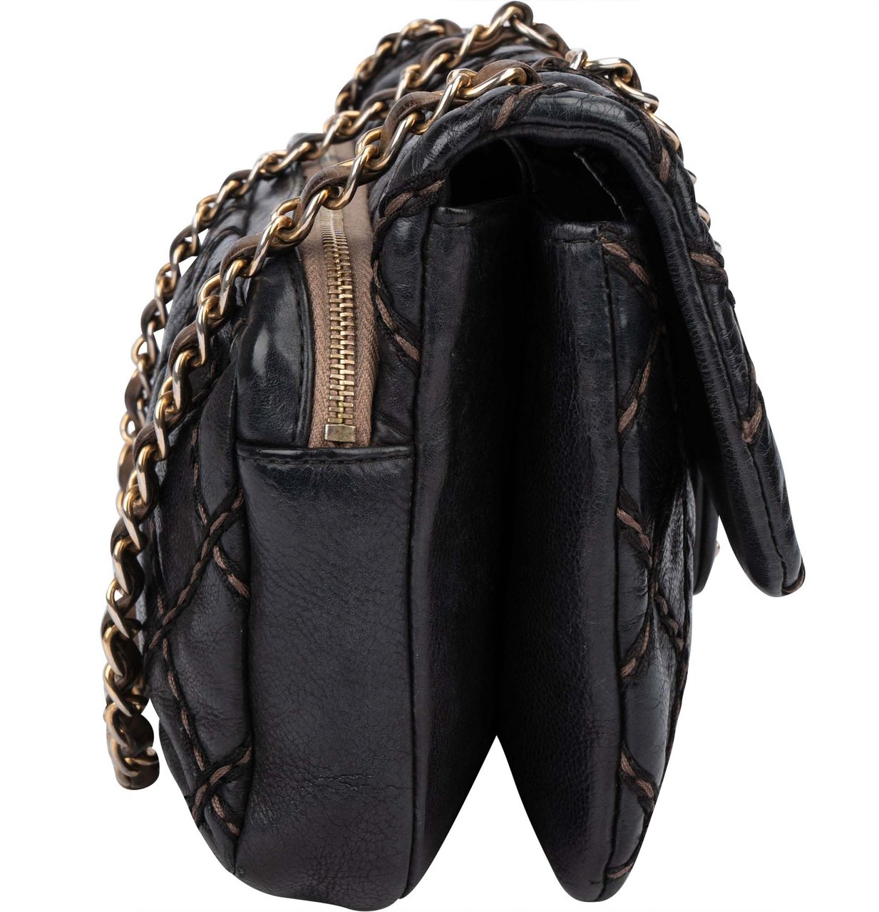 Chanel Chanel Quilted Deerskin Single Flap Crossbody Bag Zwart