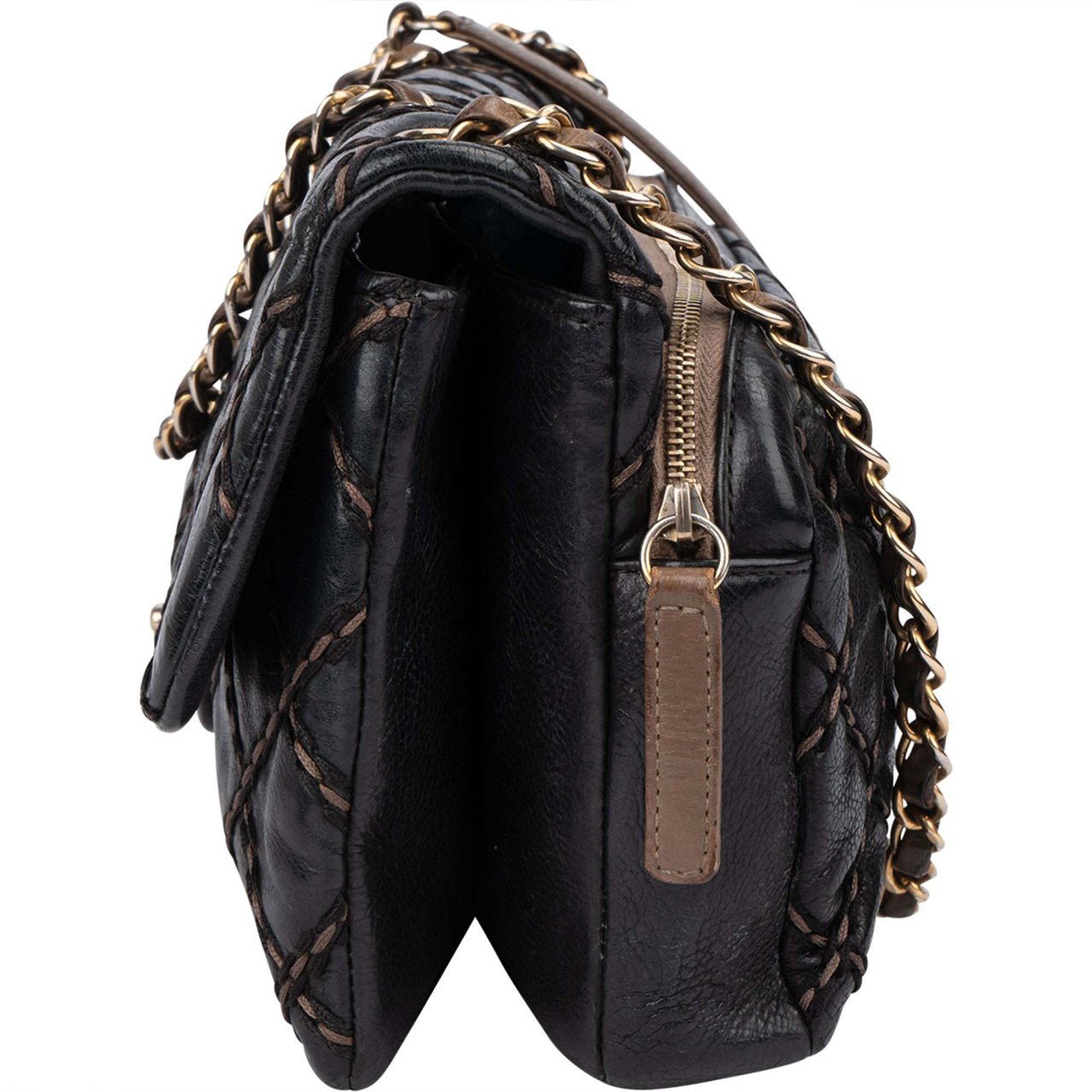 Chanel Chanel Quilted Deerskin Single Flap Crossbody Bag Zwart