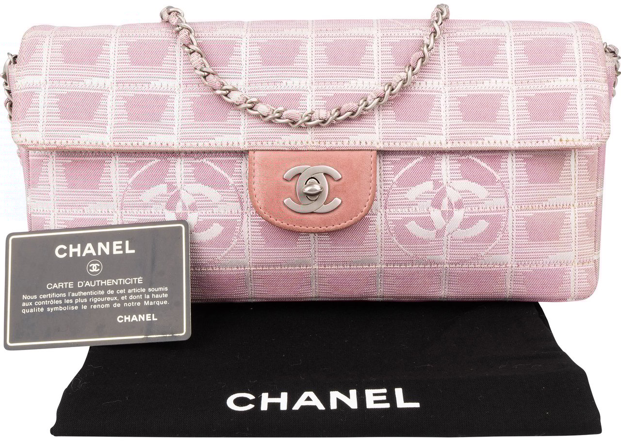 Chanel Chanel Quilted Travel Line Monogram Single Flap Shoulder Bag Rood
