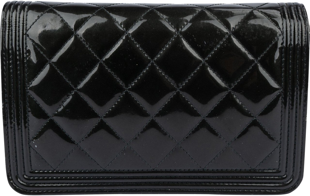 Chanel Chanel Quilted Dark Green Patent Leather Boy Wallet On Chain Crossbody Bag Groen