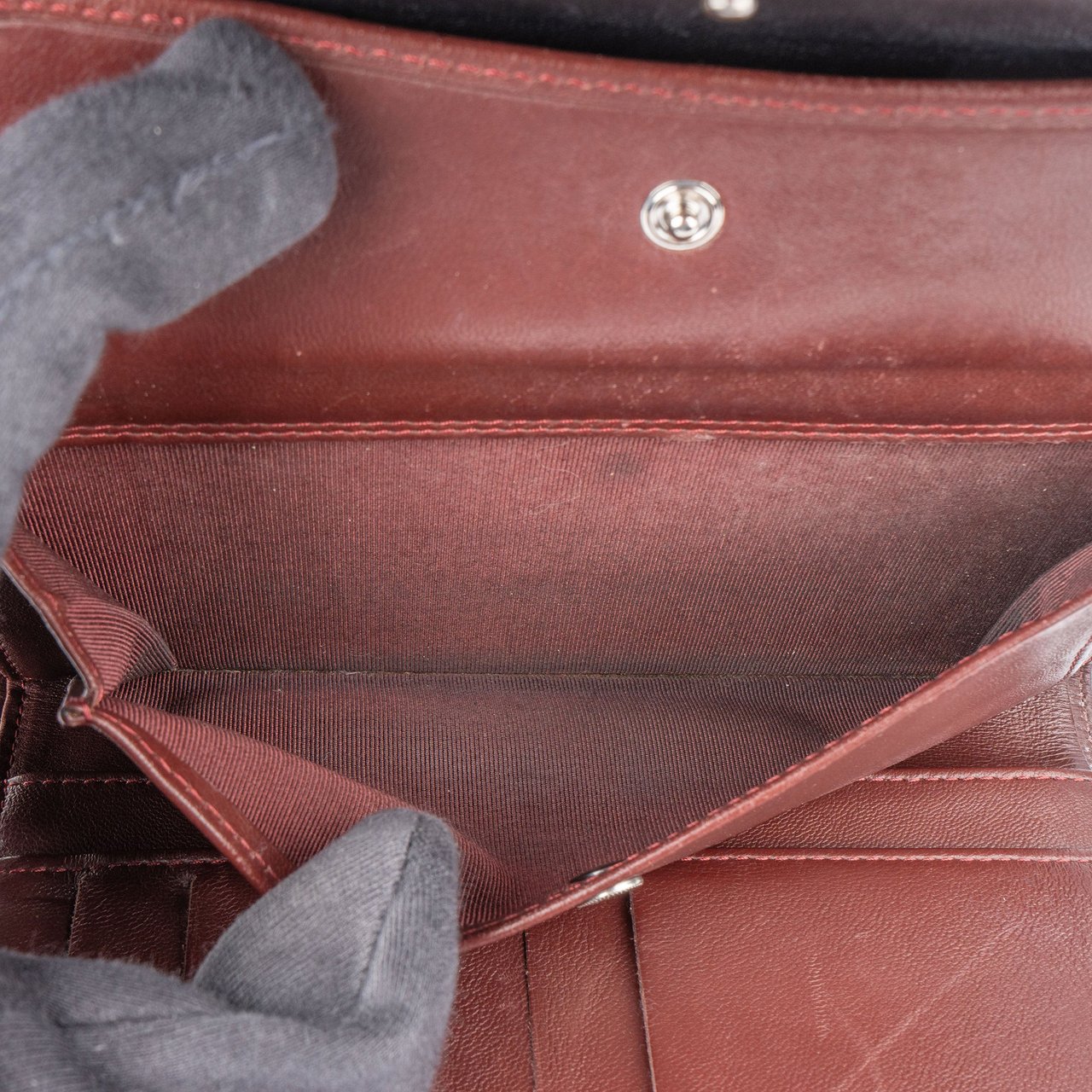 Chanel Chanel Quilted Lambskin CC Flap Wallet Zwart