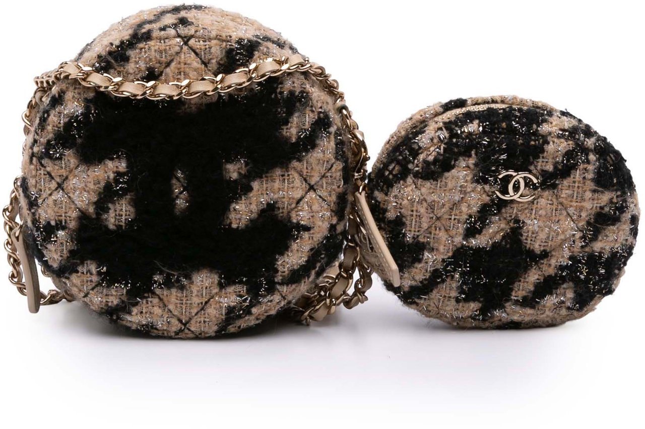 Chanel CC Quilted Tweed and Shearling Round Clutch With Chain Bruin