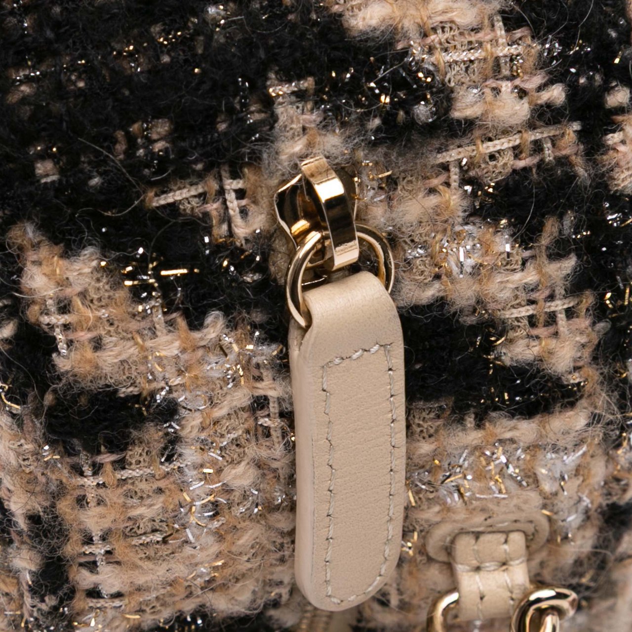 Chanel CC Quilted Tweed and Shearling Round Clutch With Chain Bruin