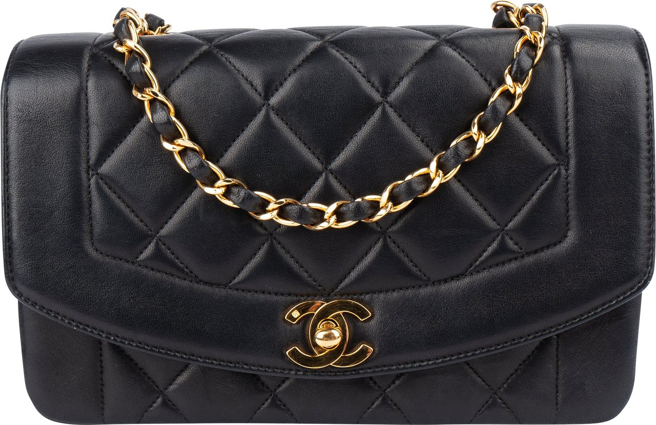 Chanel Chanel Quilted Lambskin 24K Gold Single Flap Diana Small Crossbody Bag Zwart