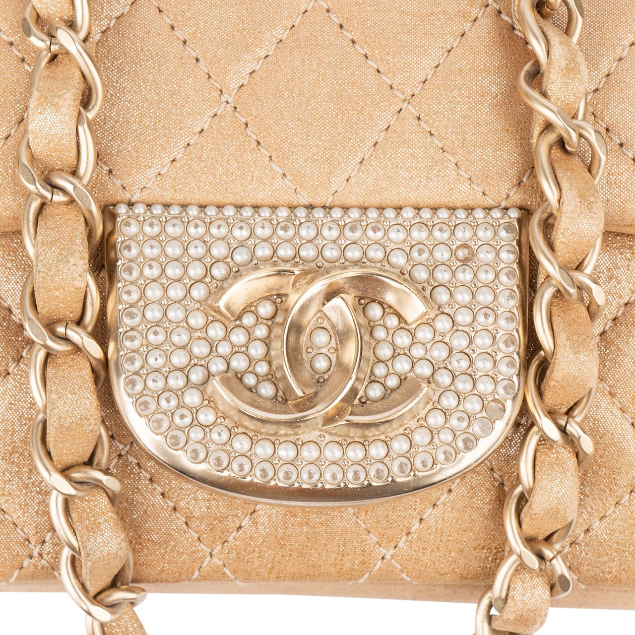 Chanel Chanel Quilted Pearl CC Single Flap Crossbody Bag Divers