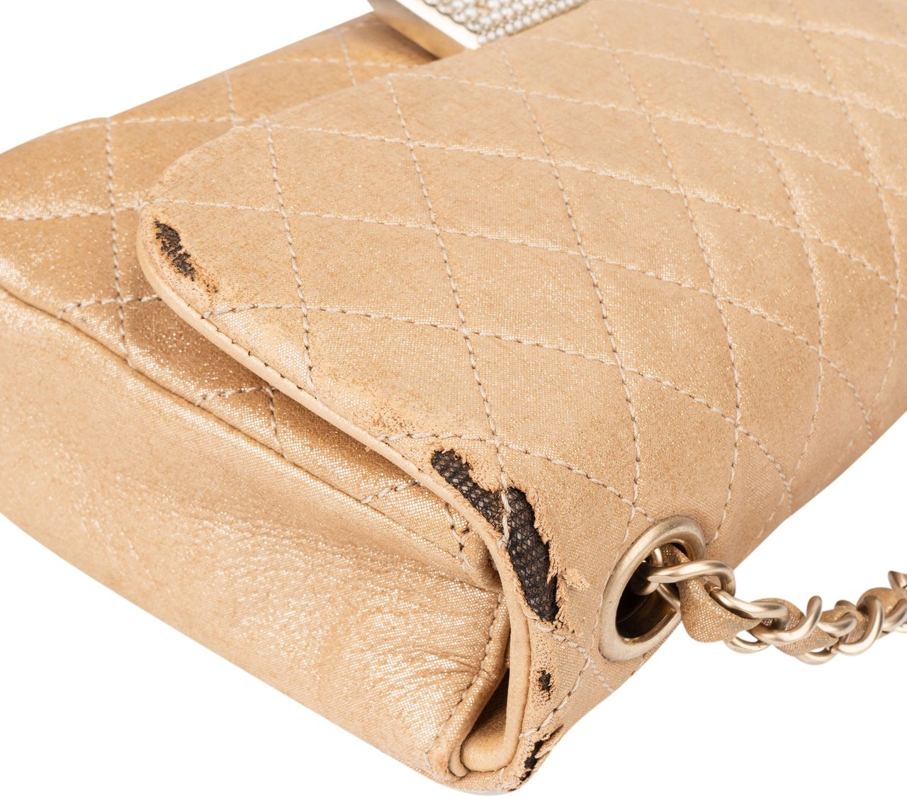 Chanel Chanel Quilted Pearl CC Single Flap Crossbody Bag Divers