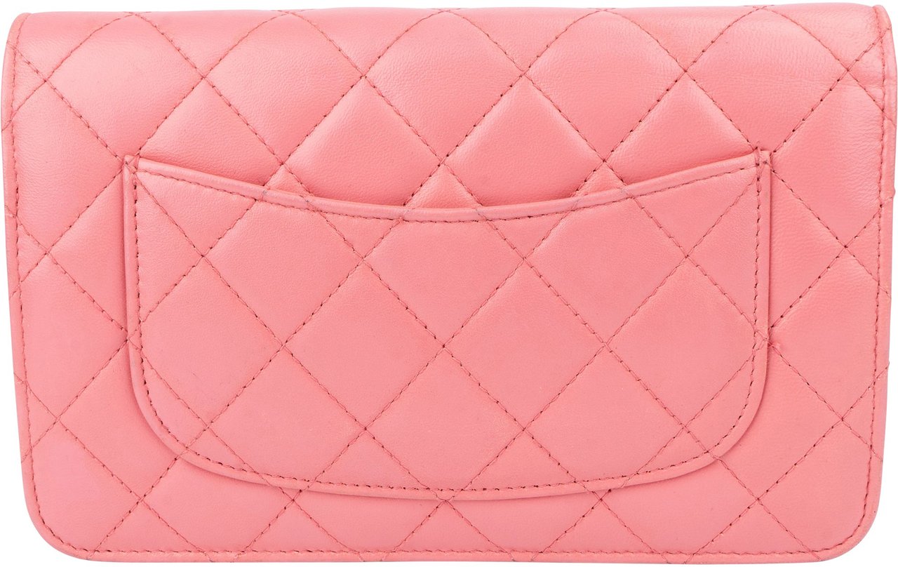 Chanel Chanel Quilted Lambskin CC Wallet On Chain Crossbody Bag Rood