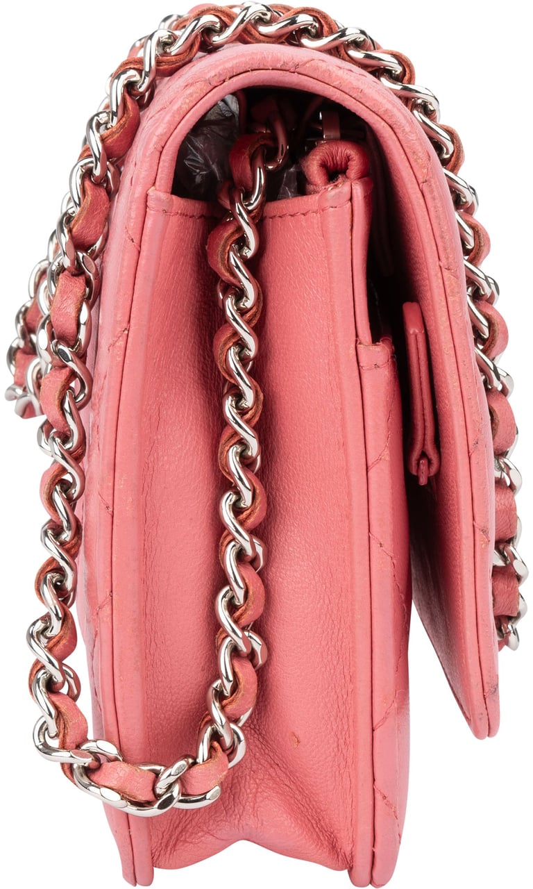 Chanel Chanel Quilted Lambskin CC Wallet On Chain Crossbody Bag Rood