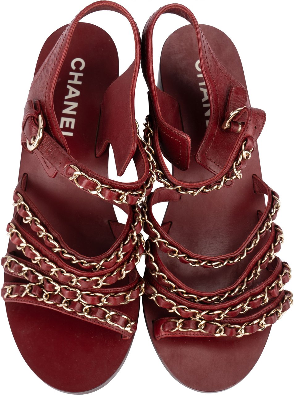 Chanel Chanel Bordeaux Leather Chain Sandals (35) Divers