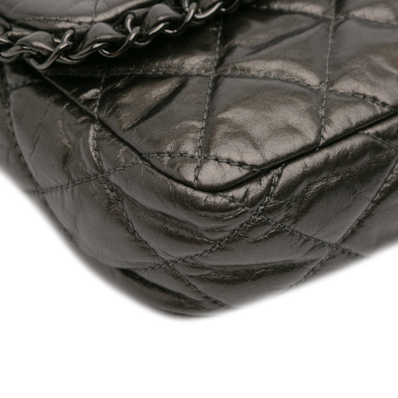 Chanel Medium Quilted Metallic Aged Calfskin Chain Me Flap Grijs