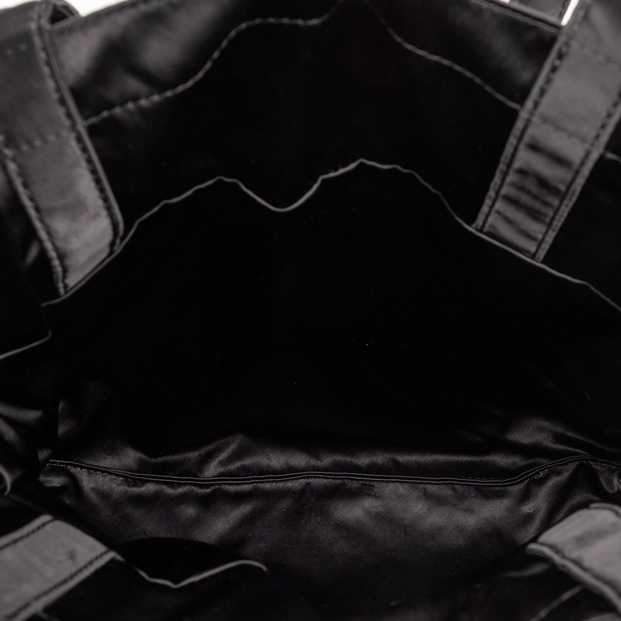 Chanel Nylon Grosgrain Lifestyle Foldable Tote Zwart