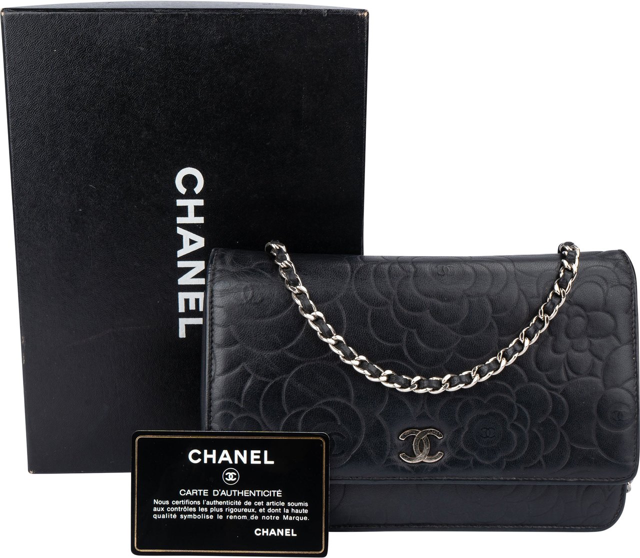 Chanel Chanel Lambskin Camellia Wallet On Chain Crossbody Bag Zwart