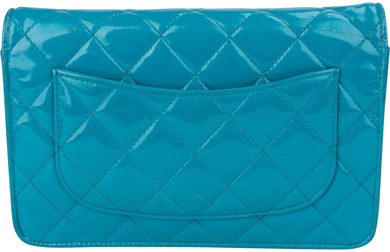 Chanel Chanel Quilted Patent Leather Wallet On Chain Crossbody Bag Blauw