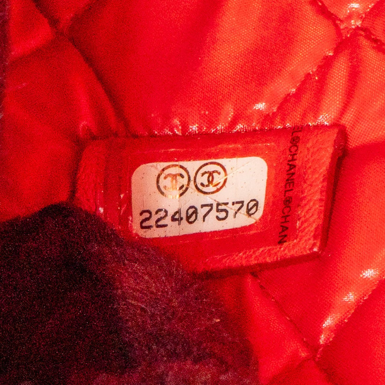 Chanel Chanel Quilted Lambskin CC Clutch Rood