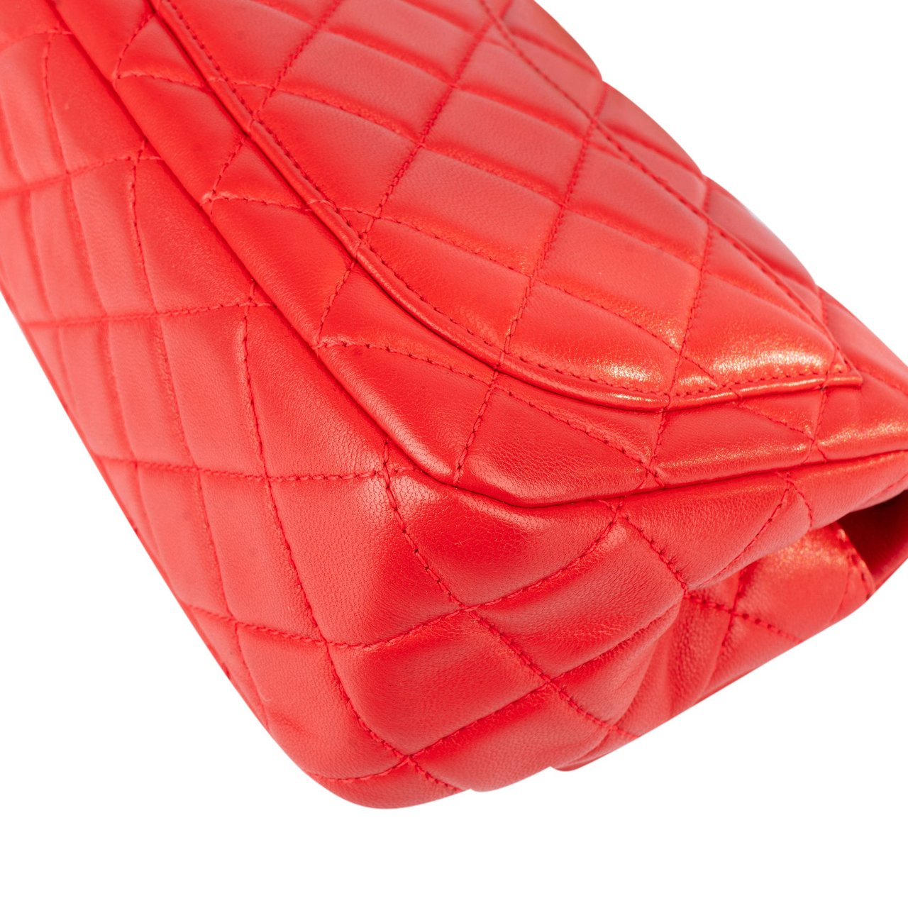 Chanel Chanel Quilted Lambskin Single Flap Crossbody Bag Rood