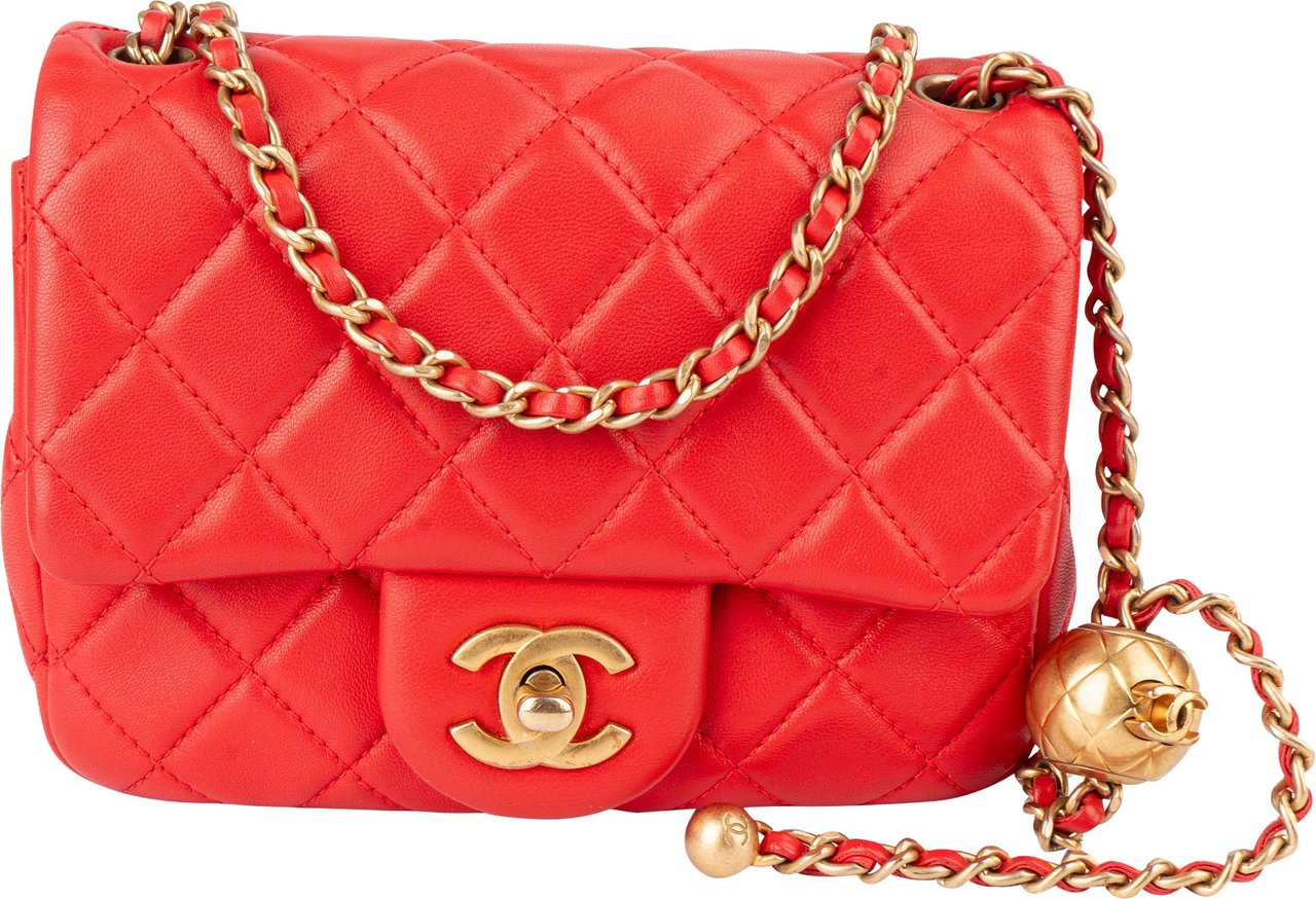 Chanel Quilted Lambskin Single Flap Crossbody Bag Divers