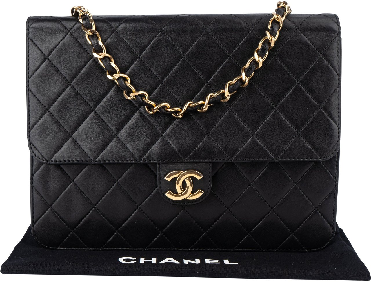 Chanel Chanel Quilted Lambskin Single Flap Shoulder Bag Zwart