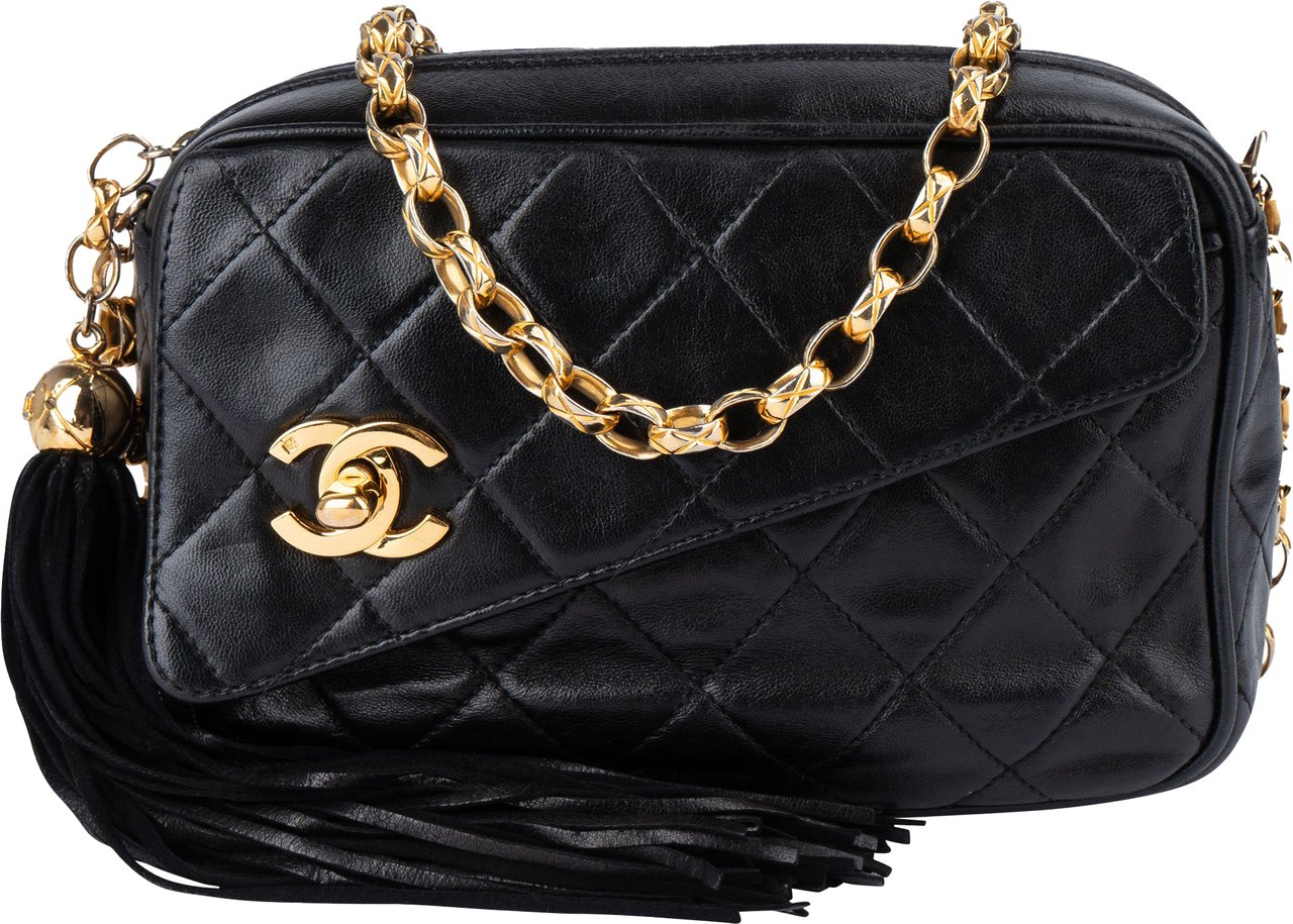 Chanel Chanel Quilted Lambskin 24K Gold Camera Crossbody Bag Zwart