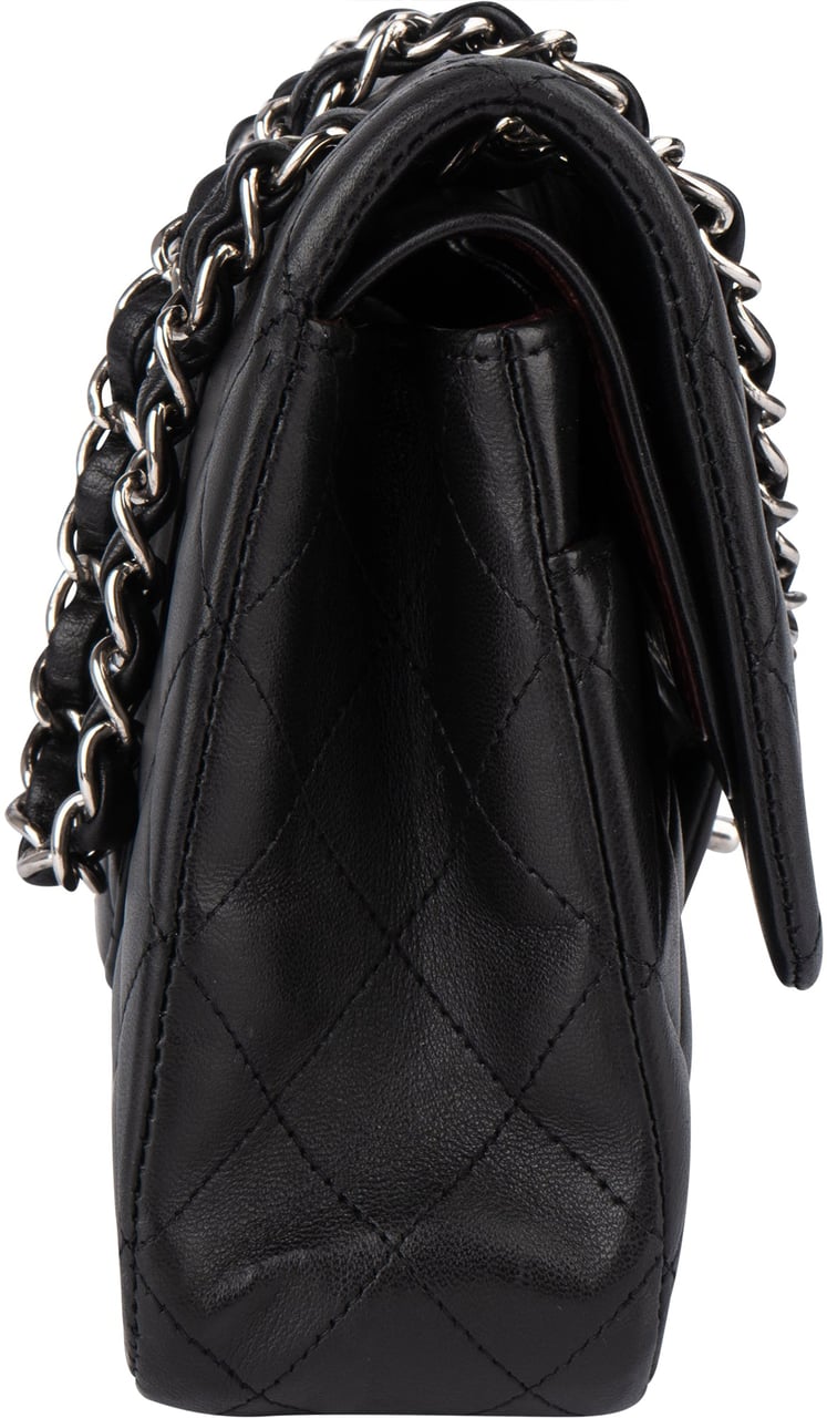 Chanel Chanel Quilted Lambskin Medium Double Flap Crossbody Bag Zwart