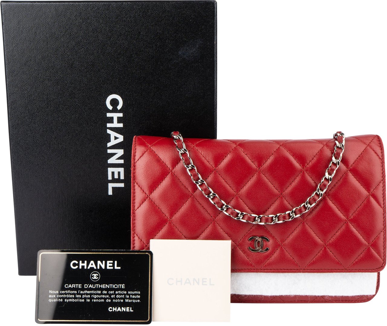 Chanel Chanel Quilted Lambskin Wallet On Chain Crossbody Bag Rood