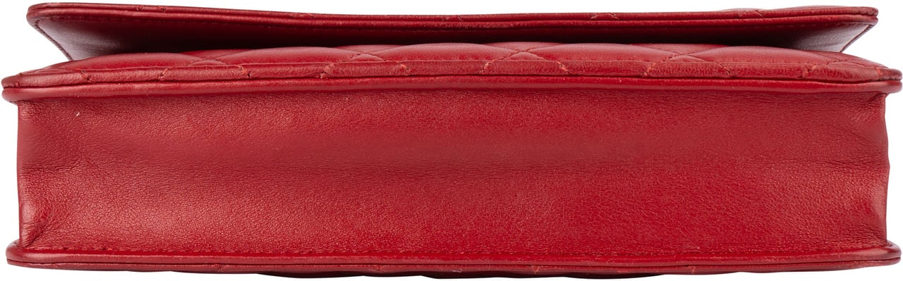 Chanel Chanel Quilted Lambskin Wallet On Chain Crossbody Bag Rood
