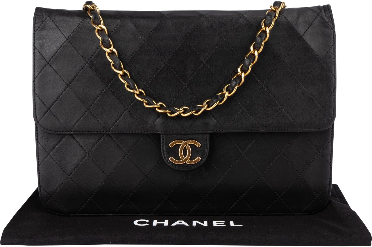 Chanel Chanel Quilted Lambskin 24k Gold Single Flap Shoulder Bag Zwart