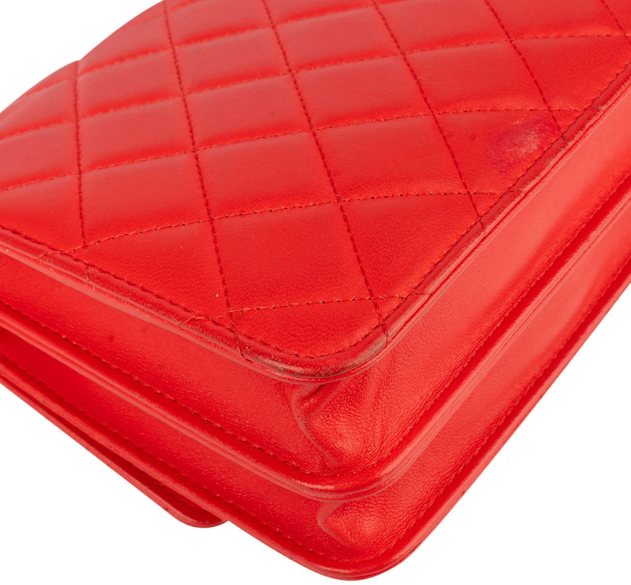 Chanel Chanel Quilted Lambskin Single Flap Crossbody Bag Rood