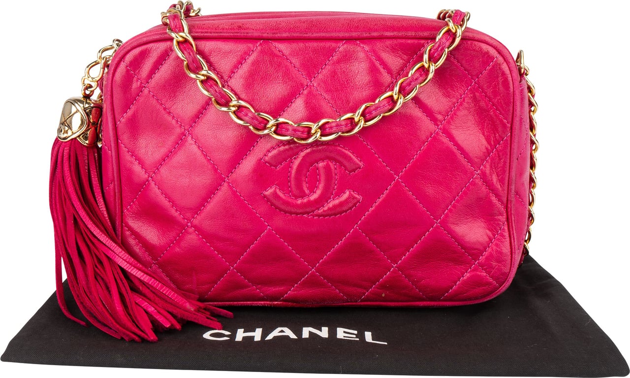 Chanel Chanel Quilted Lambskin CC Camera Crossbody Bag Rood