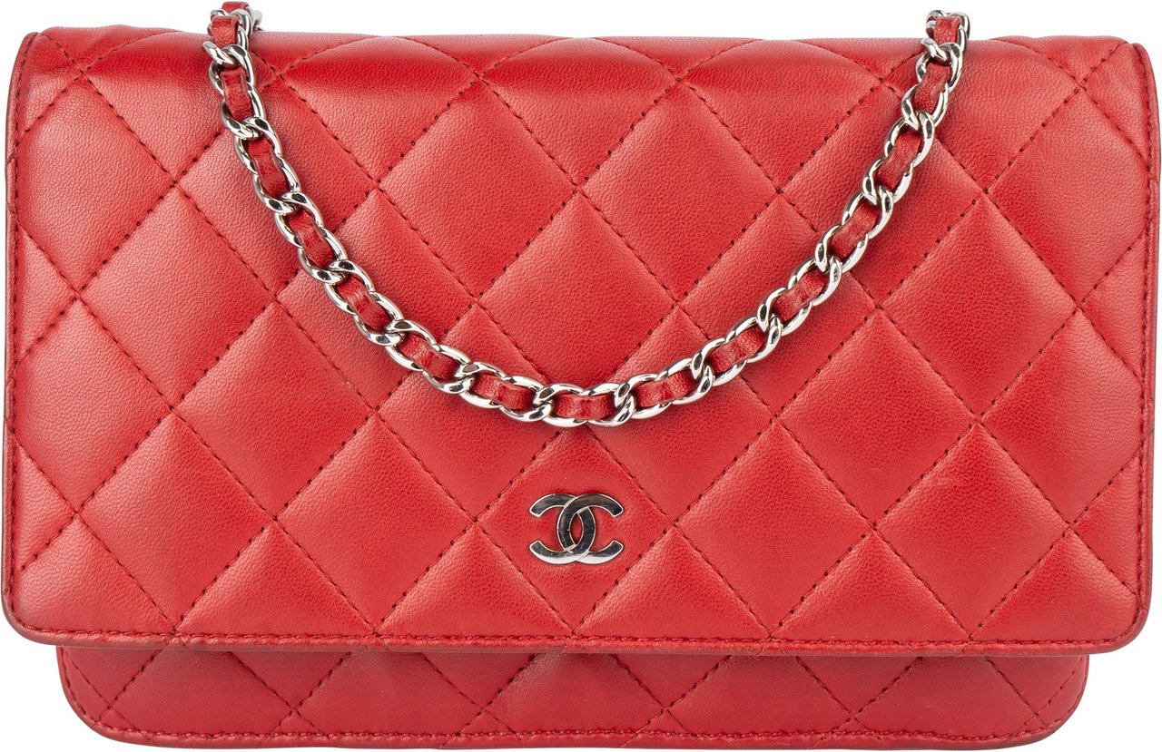 Chanel Chanel Quilted Lambskin Wallet On Chain Crossbody Bag Rood