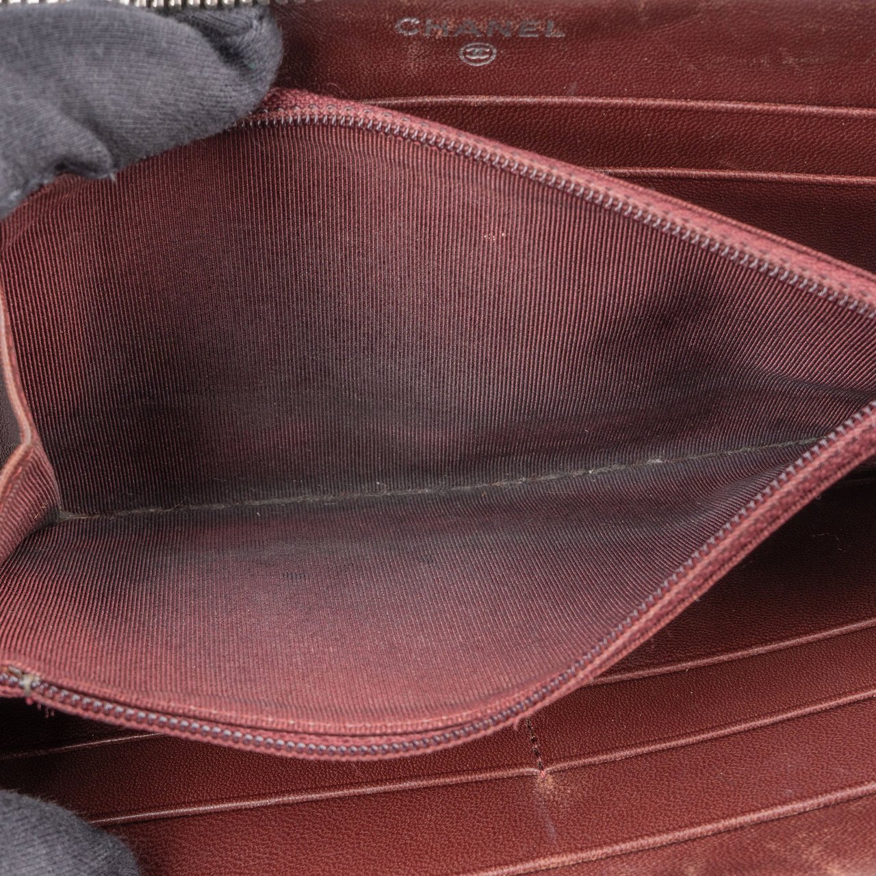 Chanel Chanel Quilted Lambskin CC Wallet Zwart