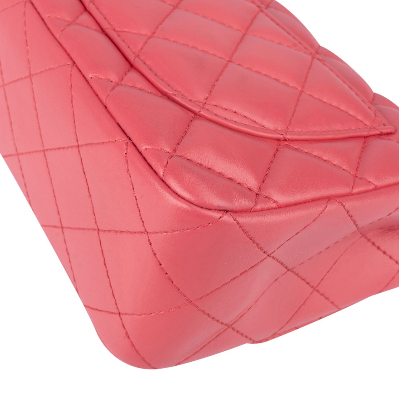 Chanel Chanel Quilted Lambskin Mini Single Flap Crossbody Bag Rood