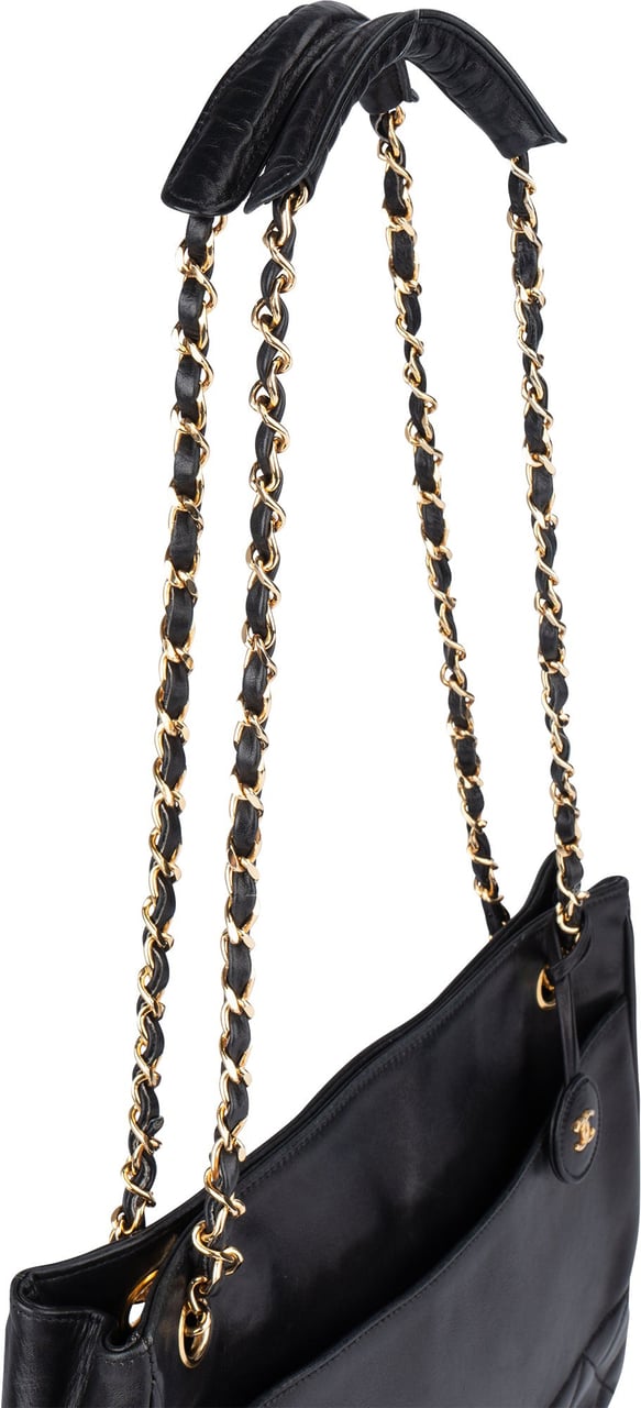 Chanel Chanel Quilted Lambskin CC Shoulder Bag Zwart