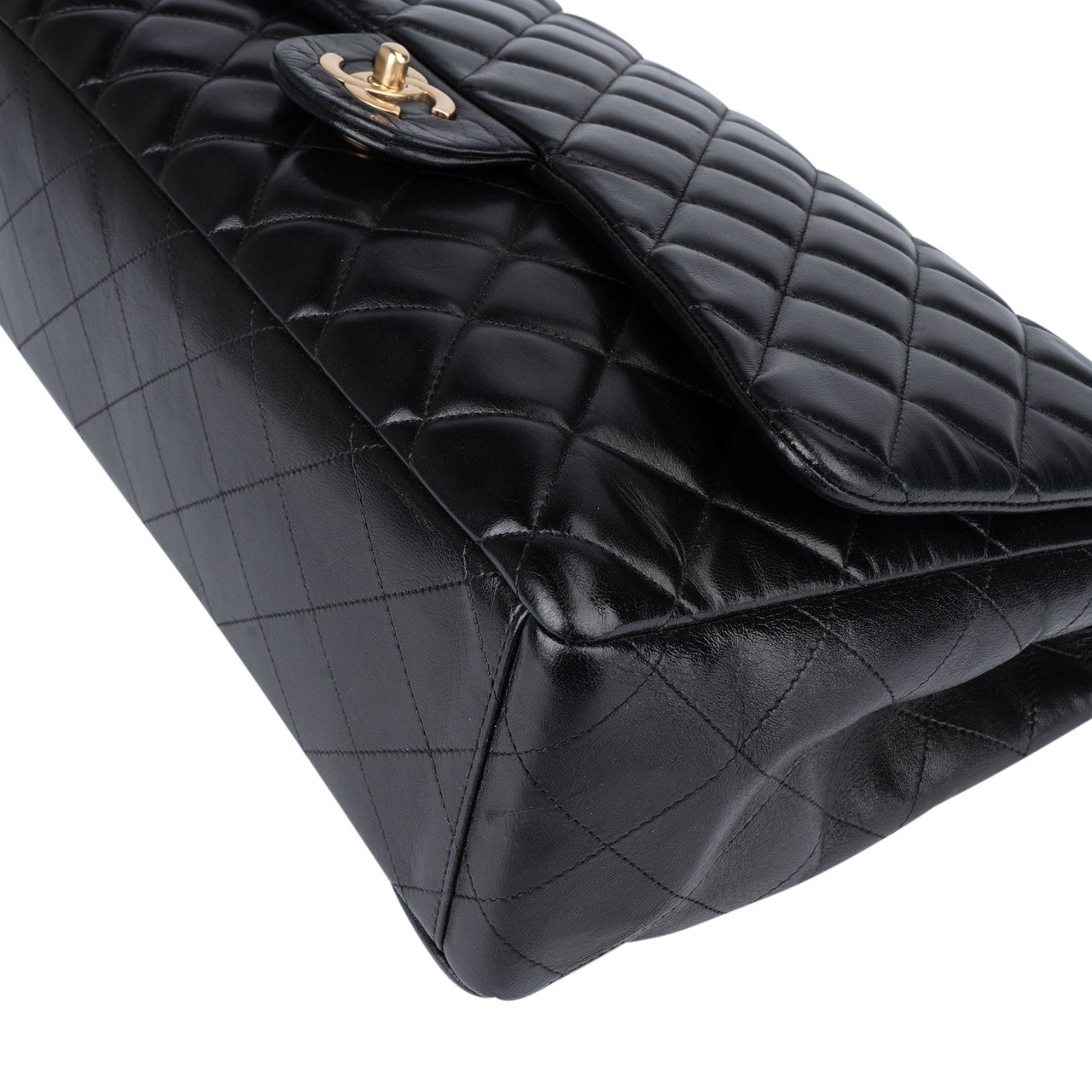 Chanel Quilted Lambskin Maxi Single Flap Crossbody Zwart