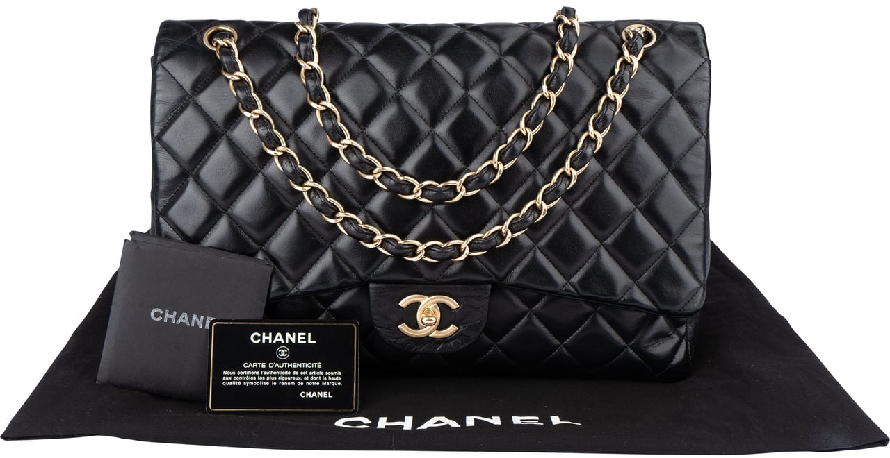 Chanel Quilted Lambskin Maxi Single Flap Crossbody Zwart