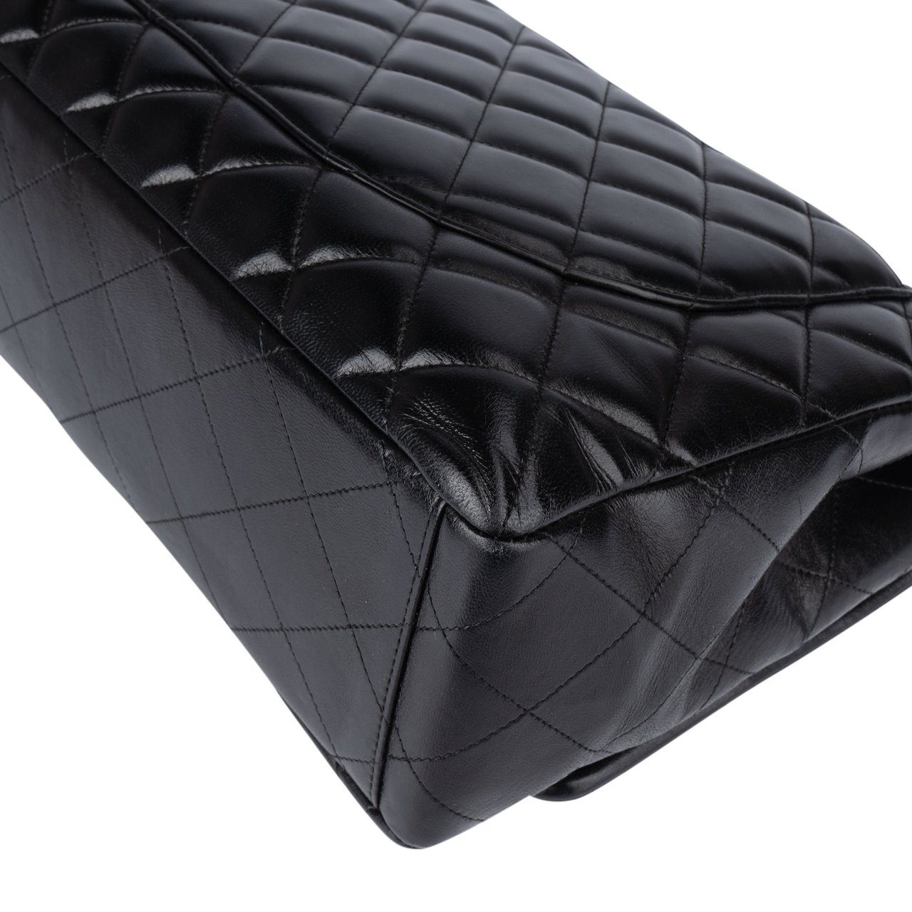 Chanel Quilted Lambskin Maxi Single Flap Crossbody Zwart